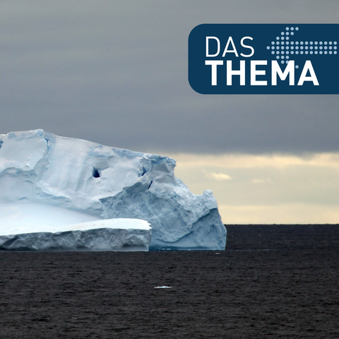 Ein Eisberg, der vom Forschungschiff «Xue Long» aus fotografiert wurde, schwimmt im Südpolarmeer