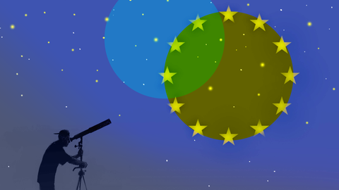 Eine kleine Figur die mit einem Fernglas in den Himmel schaut, dort leuchten Sterne im Kreis ähnlich dem Logo der EU