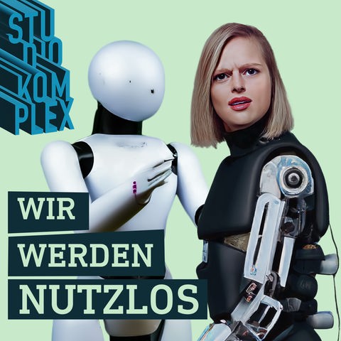 Die Hostin wurde in einen Cyborg verwandelt und steht neben einem Roboter