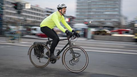 Radfahrer an der Konstablerwache in Frankfurt