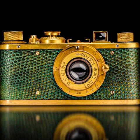 Leica