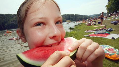 Der Twistesee bei Bad Arolsen lädt zum Abkühlen ein